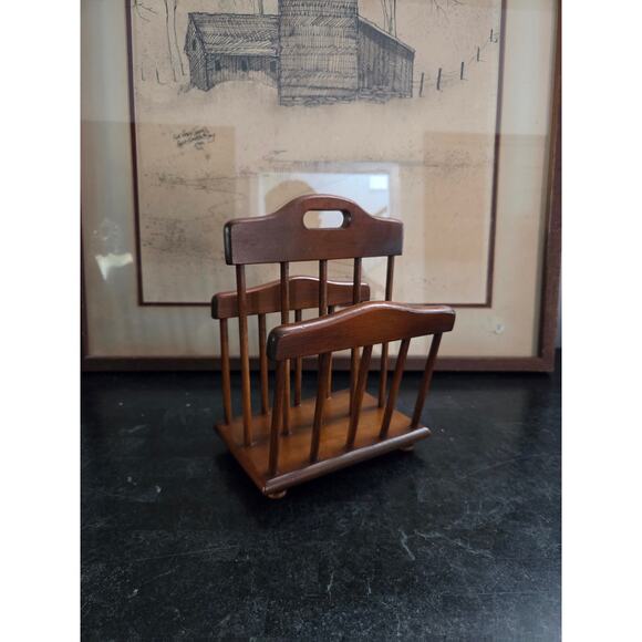 Vintage Wooden Napkin Holder 9" Mid Century Modern Colonial Spindle Design - Picture 1 of 8